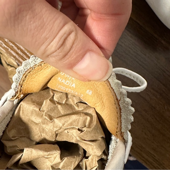 ❌[S O L D]❌ 🆕NWOB Coach Nadia moc loafers, white, Sz 6 - Picture 4 of 6